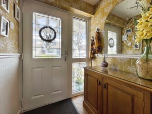 Entrance Hallway- click for photo gallery